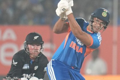 India vs New Zealand Thriller: 4 Explosive Moments Shake the 4th T20 as Harshit Rana, Ravi Bishnoi Dig In After Shivam Dube’s Heartbreaking Exit